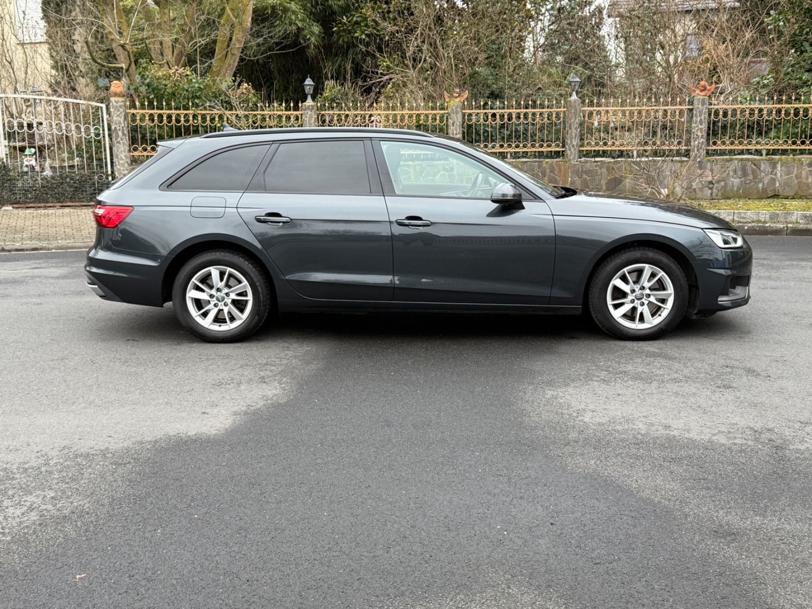 Audi A4 Avant 35 TDI basis foto 13