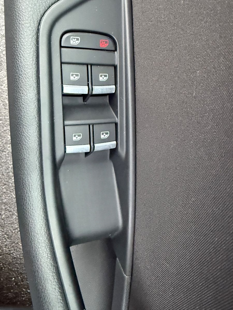 Audi A4 Avant 35 TDI basis foto 18