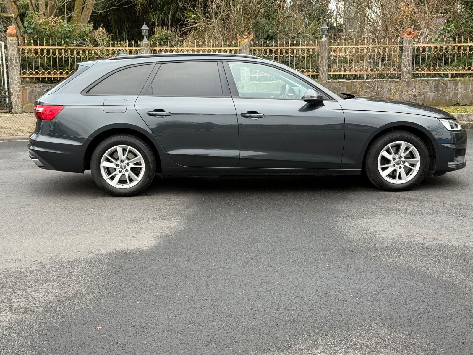Audi A4 Avant 35 TDI basis foto 3