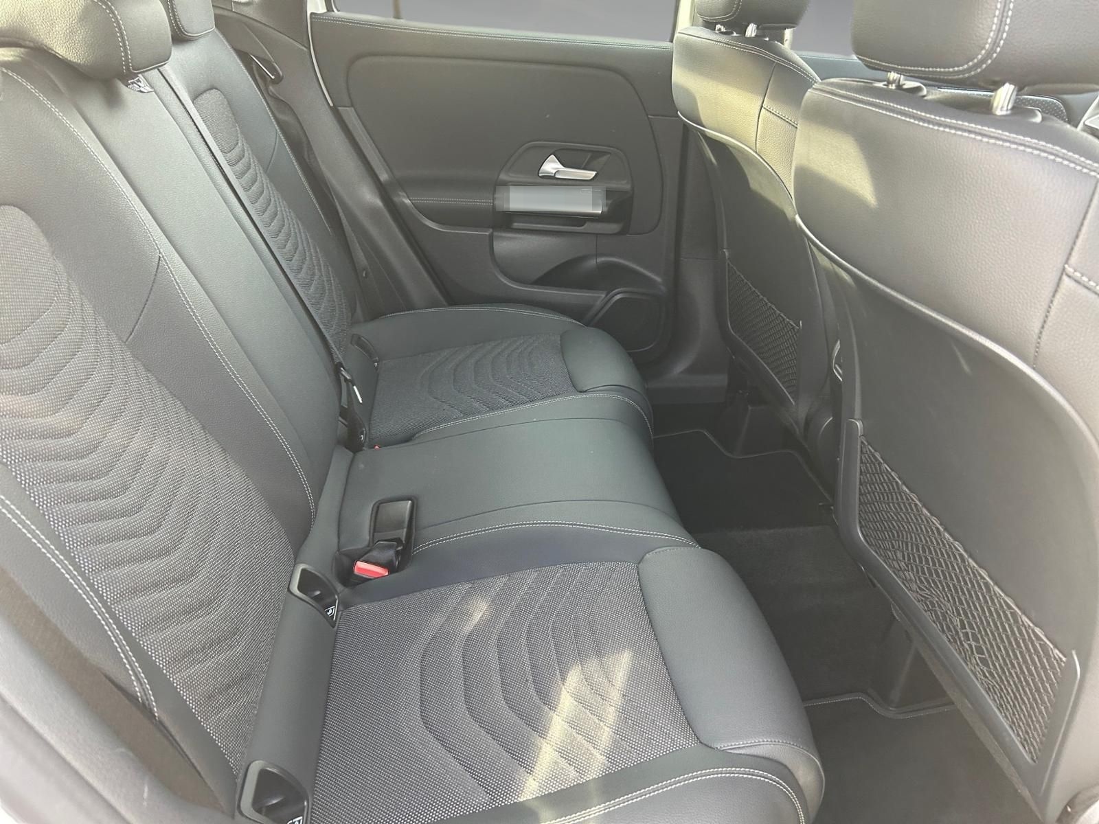 Mercedes-Benz GLA 180 Progressive+Advanced+Winter+Kam+PDC+LED+ foto 14