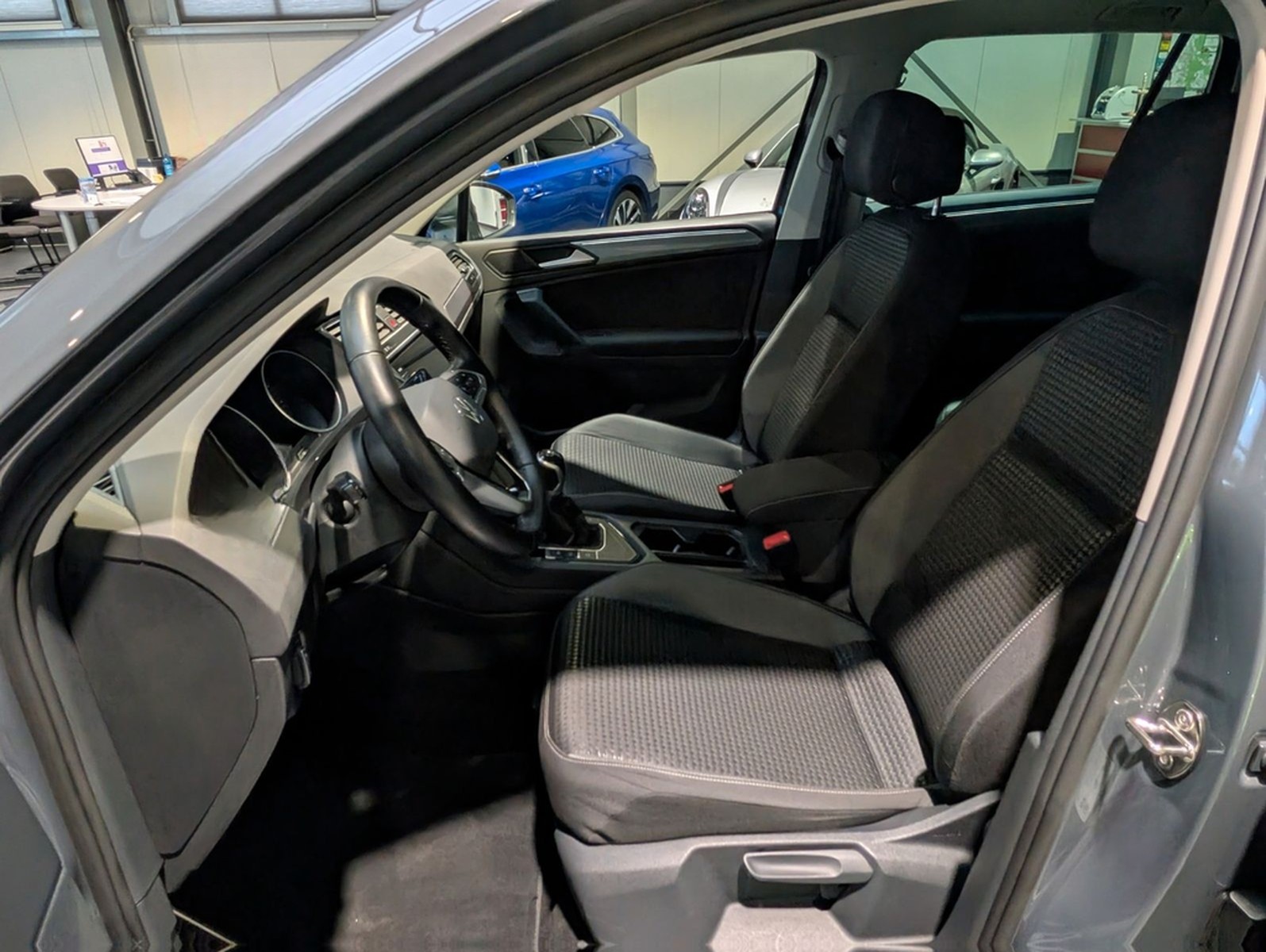 Volkswagen Tiguan 1.5 TSI OPF Life foto 8