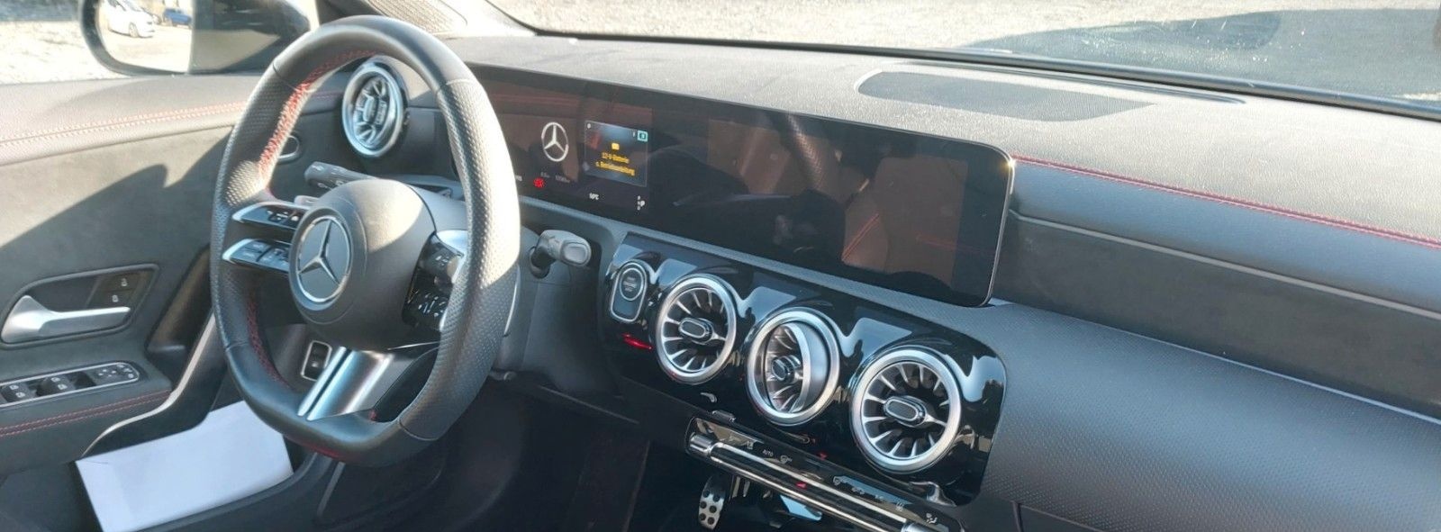 Mercedes-Benz CLA Shooting Brake CLA 250 e AMG Line foto 6