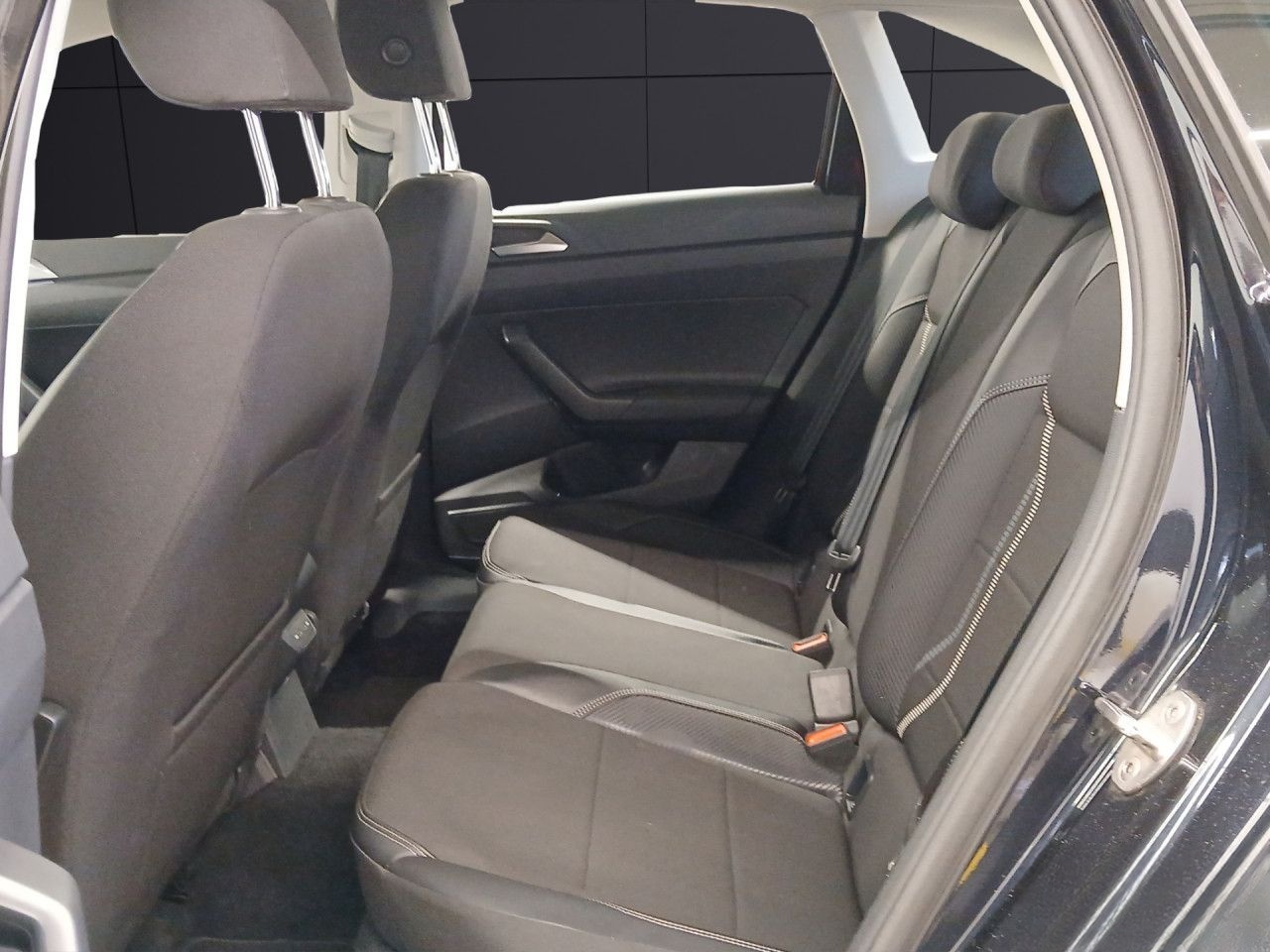 Volkswagen Taigo Style 1.0TSI DSG IQ.Light NAV SHZ RearView foto 13