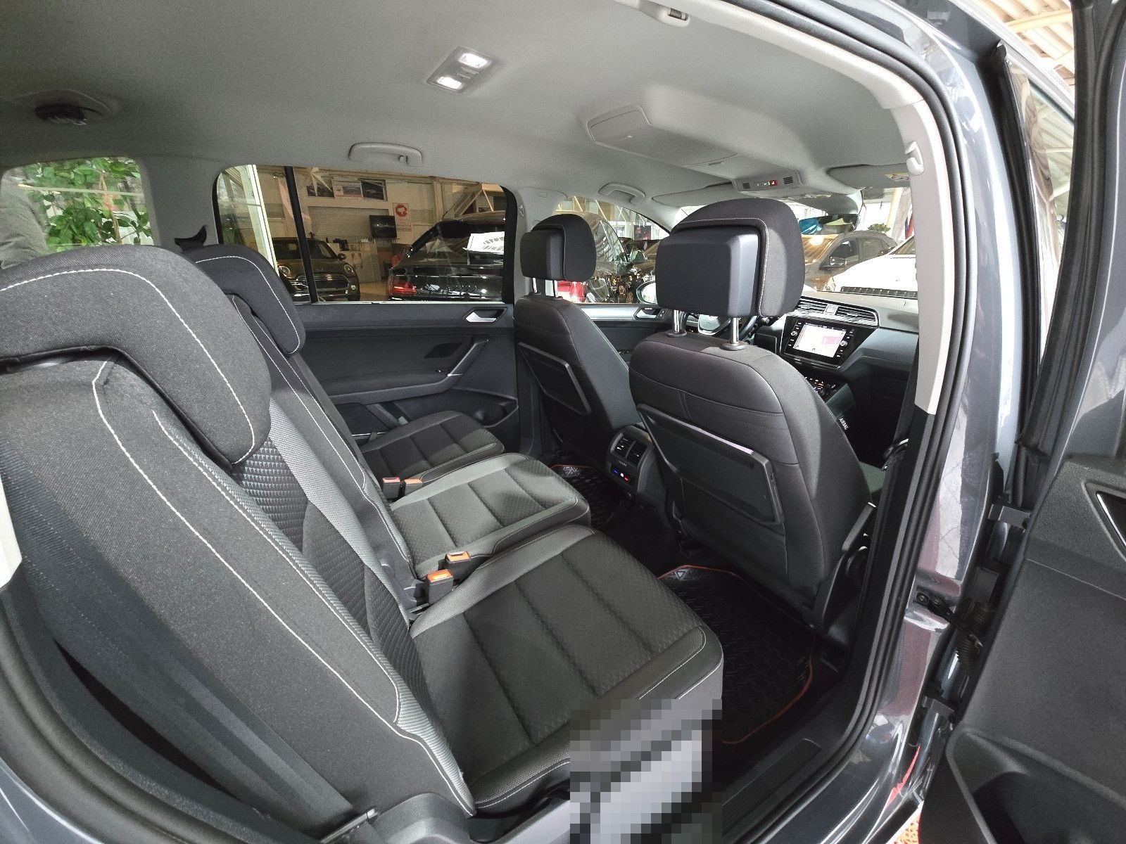 Volkswagen Touran Active+1.HAND+AHK+ACC+NAVI+KAMERA+LED+ foto 15