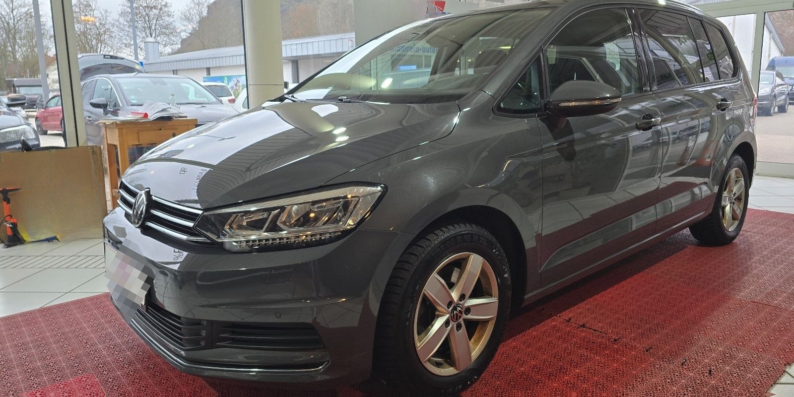 Volkswagen Touran Active+1.HAND+AHK+ACC+NAVI+KAMERA+LED+ foto 3