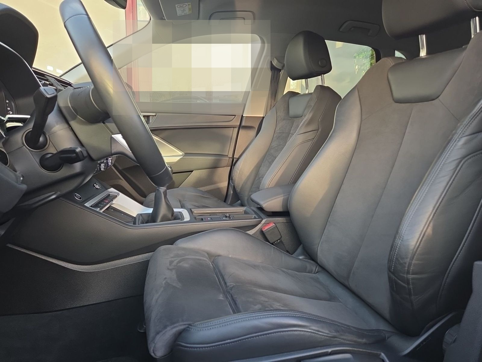 Audi Q3 S-LINE 35TFSI ALCANTARA+KAMERA+KEYLESS+NAVI+L foto 18