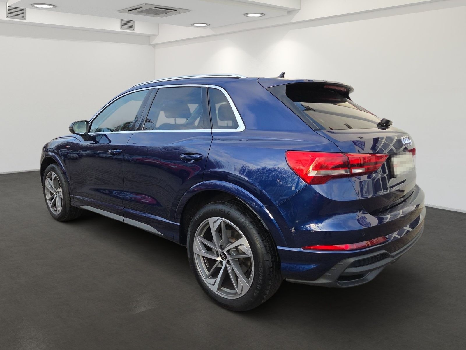 Audi Q3 S-LINE 35TFSI ALCANTARA+KAMERA+KEYLESS+NAVI+L foto 5