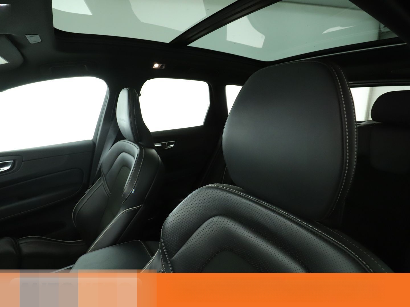 Volvo 2.0 T4 R Design 2WD Aut.*NAV*LED*HUD*ACC*CAM*PDC foto 24