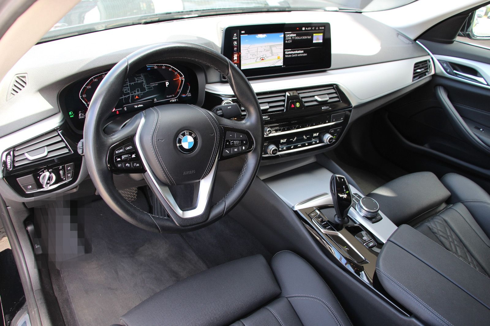 BMW 5 Lim. 520 d xDrive foto 12