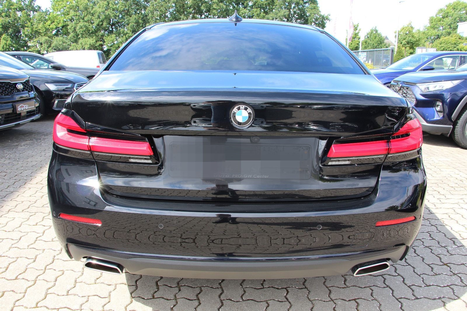 BMW 5 Lim. 520 d xDrive foto 6