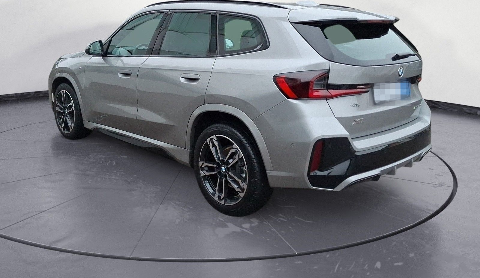 BMW X1 sDrive20i Steptronic M SPORT Driving Assistan foto 3