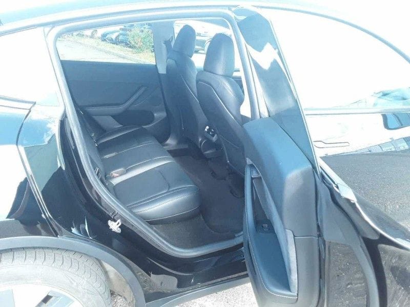 Tesla Model Y Standard Range RWD Wärmepumpe AHK DAB foto 5