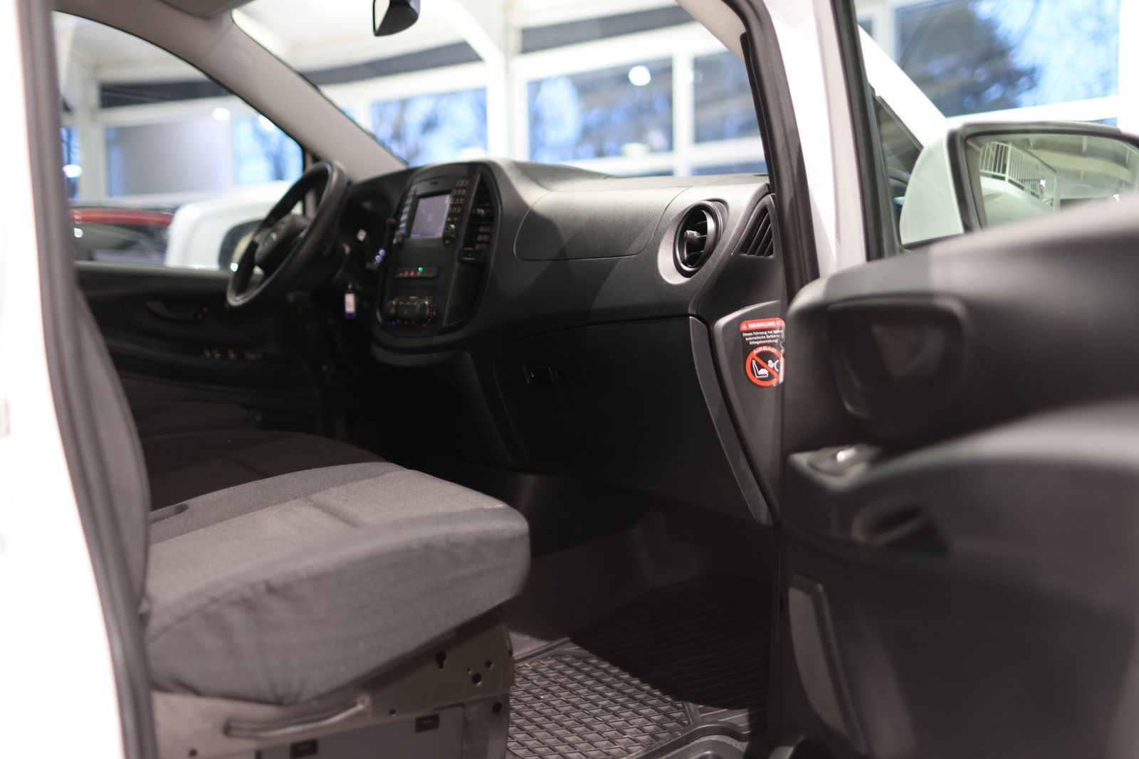 Mercedes-Benz Vito 116 CDI TOURER EXTRALANG EDITION 9-SITZER foto 11