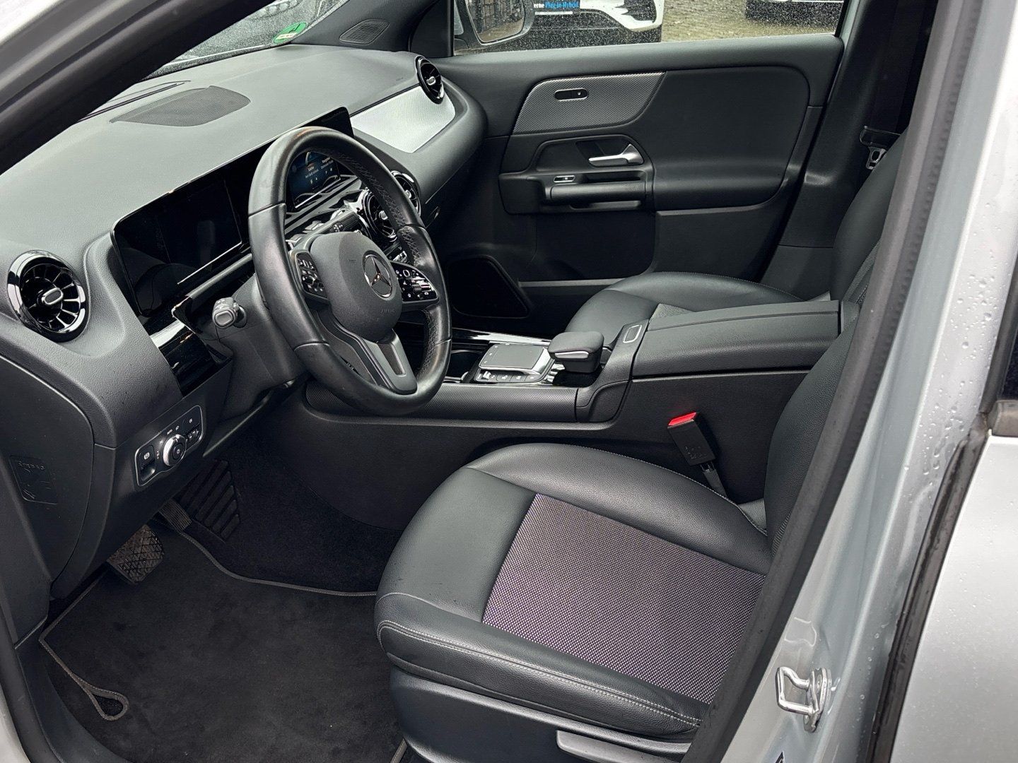 Mercedes-Benz GLA 180 d MBUX-Advanced CarPlay Sitzheizung foto 13