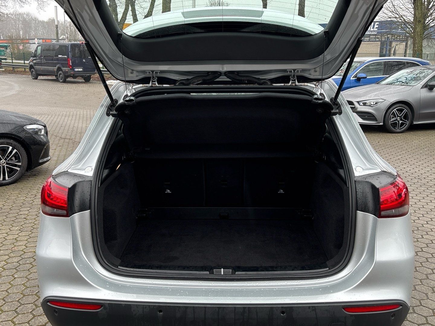 Mercedes-Benz GLA 180 d MBUX-Advanced CarPlay Sitzheizung foto 17