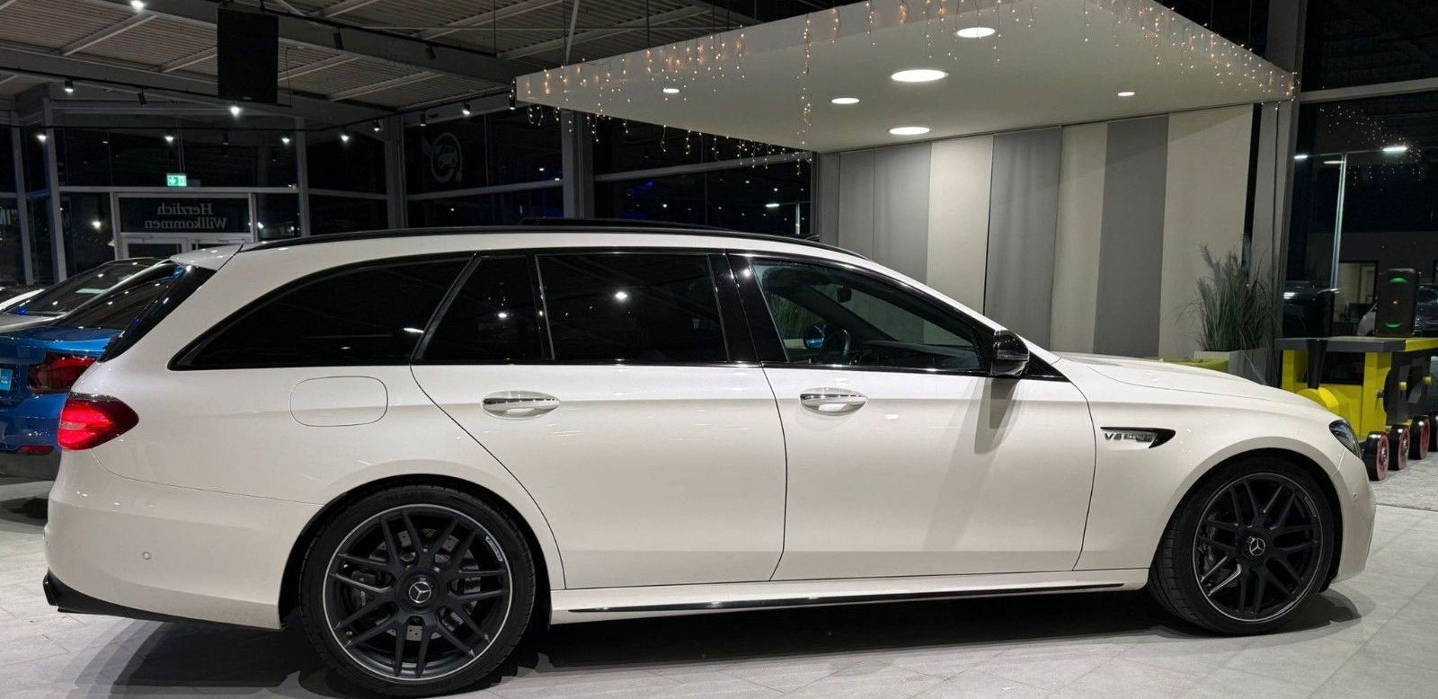 Mercedes-Benz E 63 AMG T-Modell 4Matic*Pano*Memory*Head-up* foto 9