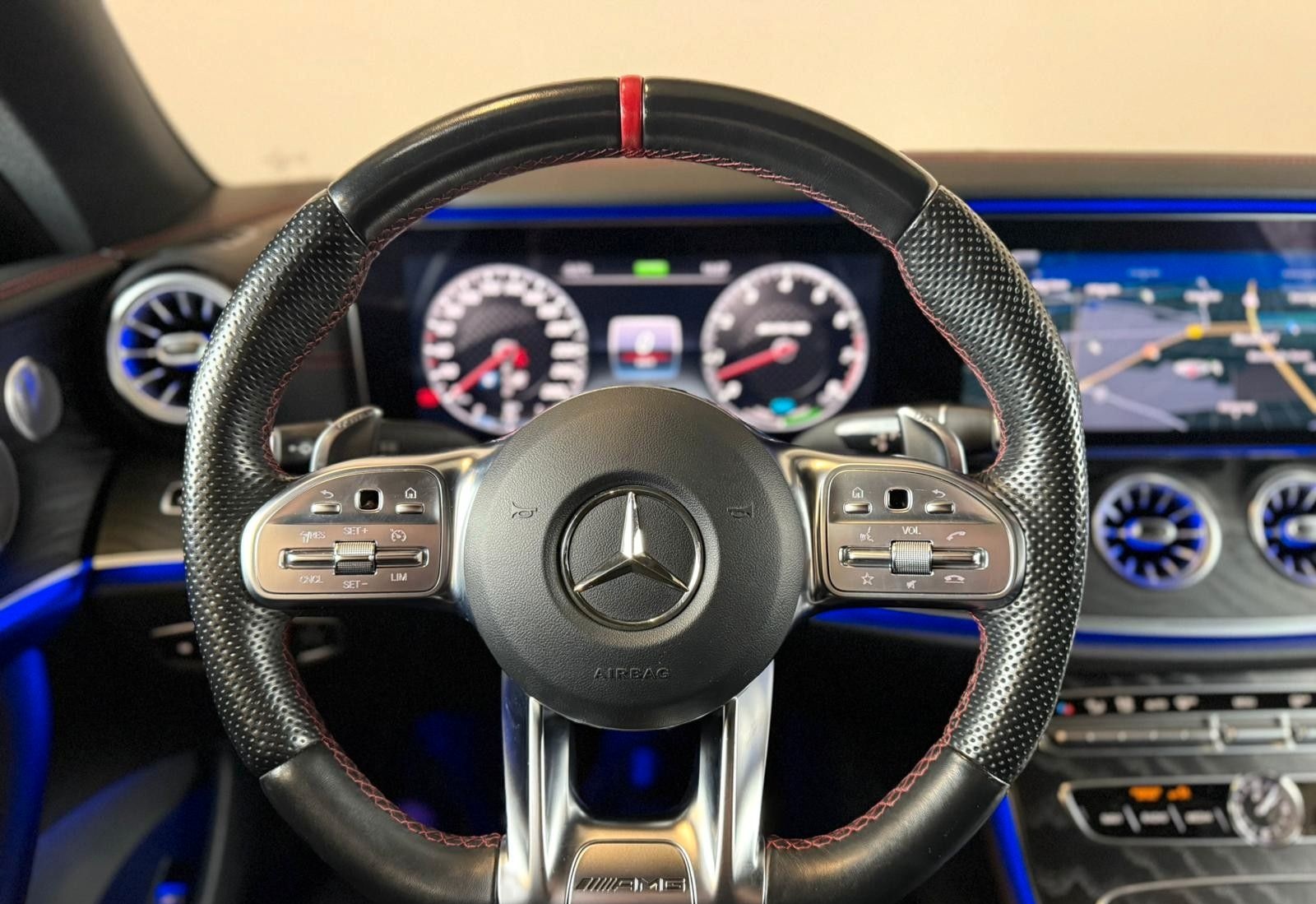 Mercedes-Benz E 53 AMG 4M Coupe LED PANO RFK Luft Burm 20Z foto 22