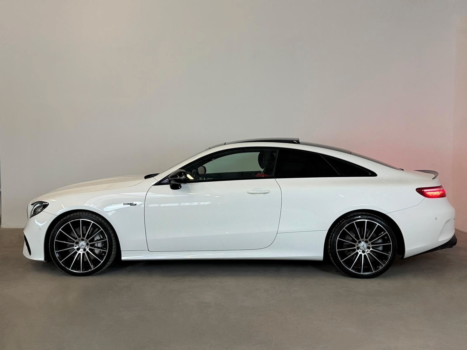 Mercedes-Benz E 53 AMG 4M Coupe LED PANO RFK Luft Burm 20Z foto 7