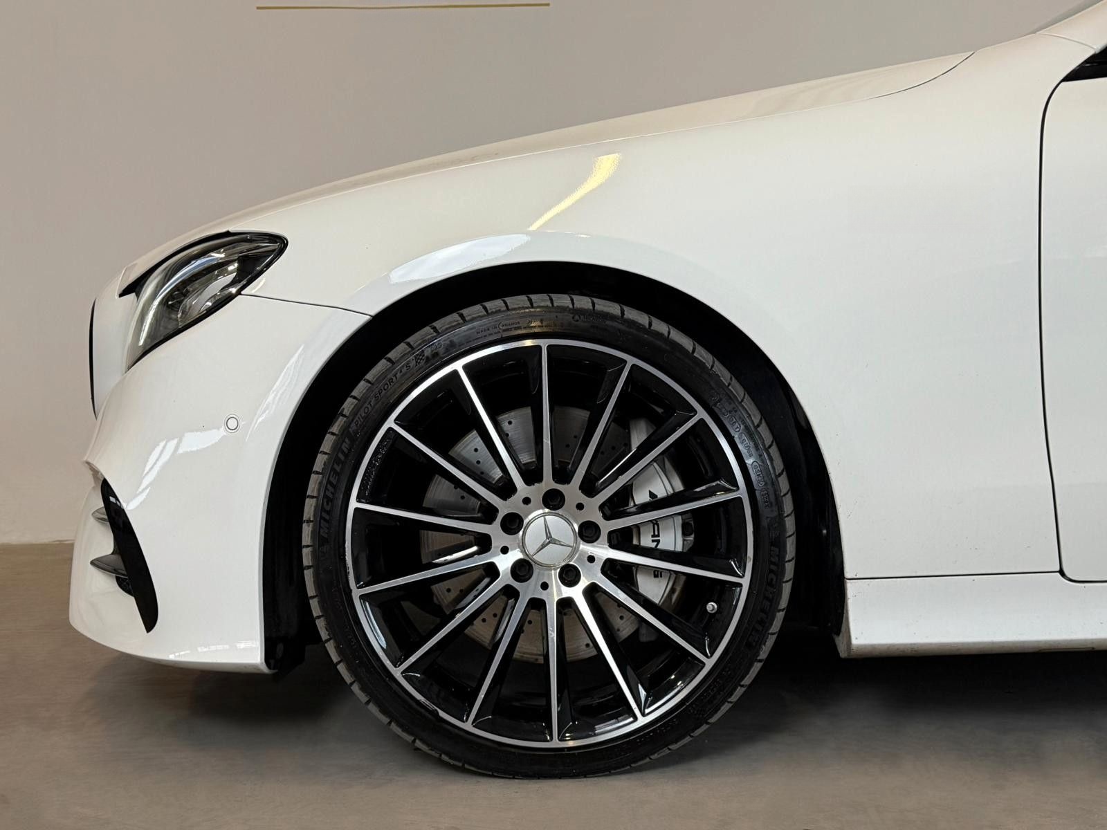 Mercedes-Benz E 53 AMG 4M Coupe LED PANO RFK Luft Burm 20Z foto 8