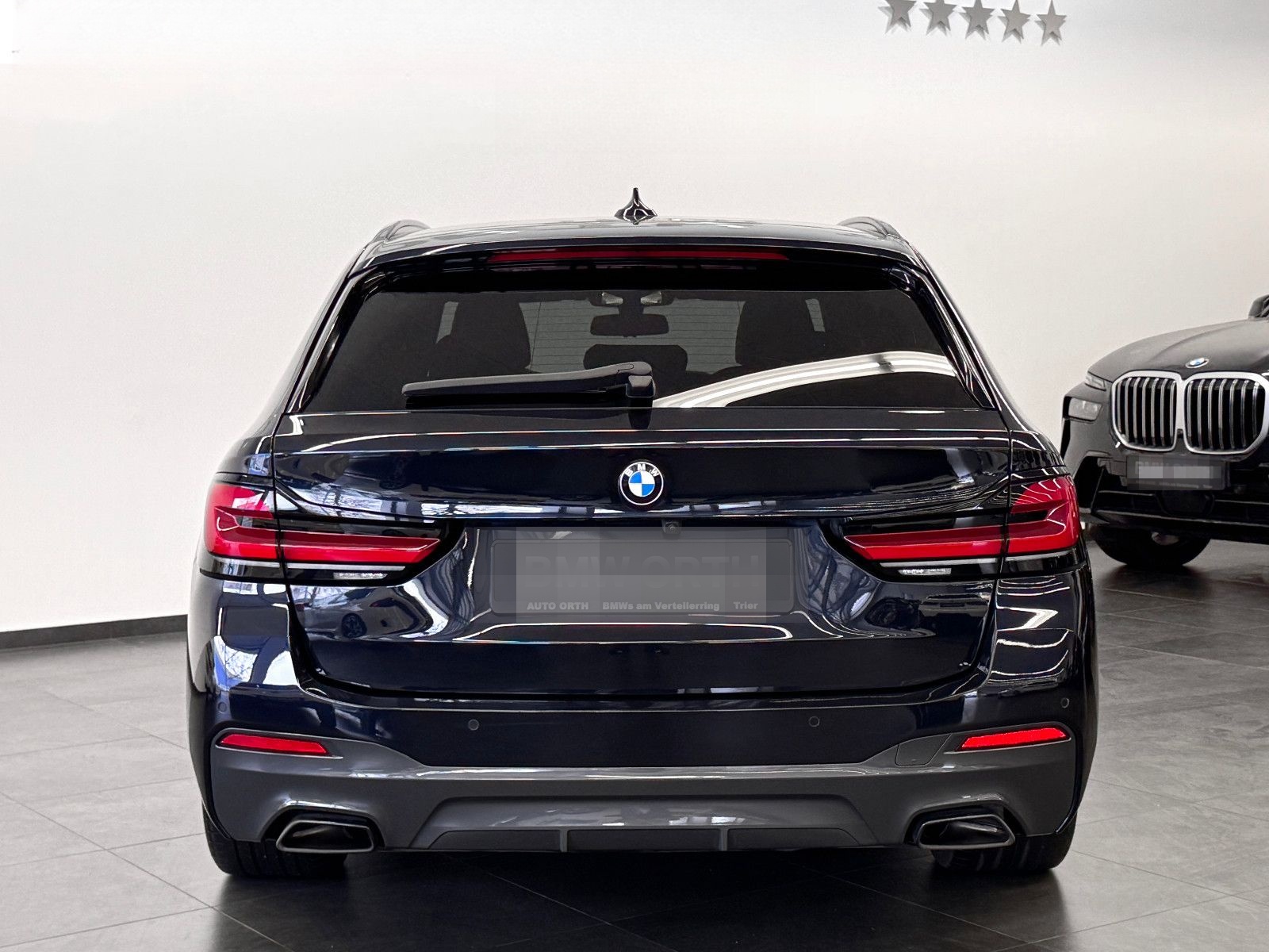 BMW 530d xDrive Touring M-SPORT-PRO LEDER ST-HZ PANO foto 9