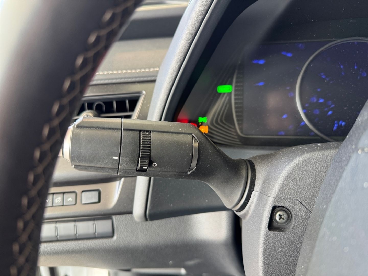 Lexus UX 250h Style Edition *Bi-LED*ACC*CAM*SHZ*CarPla foto 24