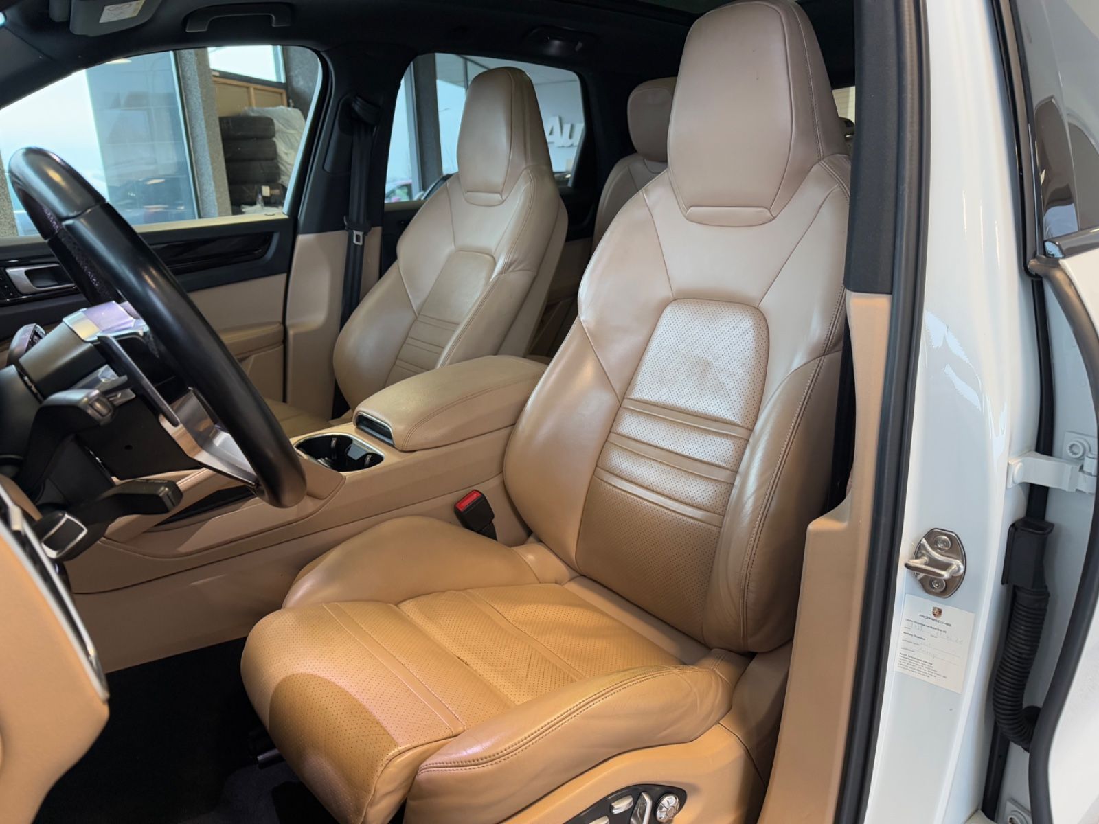 Porsche Cayenne S Pano. Soft Close Luftfederung Tempomat foto 4