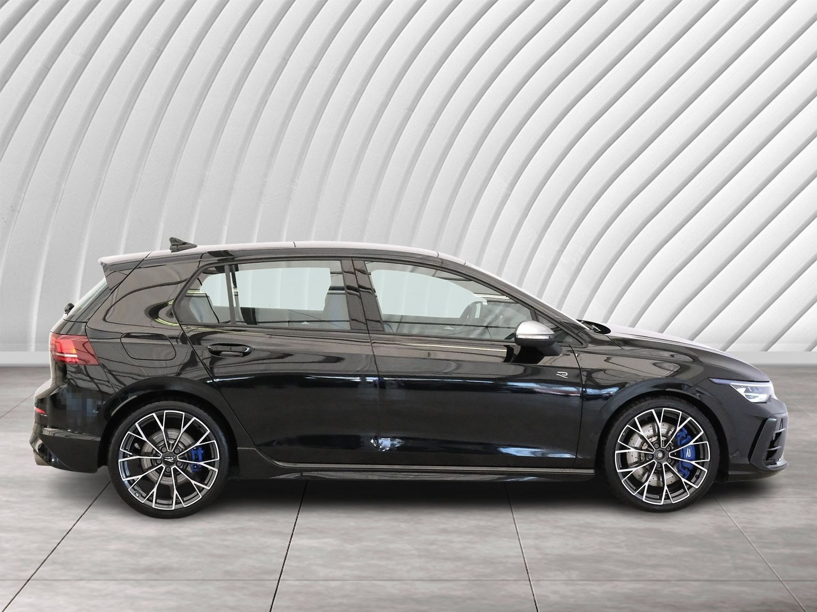 Volkswagen Golf R VIII Lim. 2.0 TSI 245 kW 4Motion foto 4