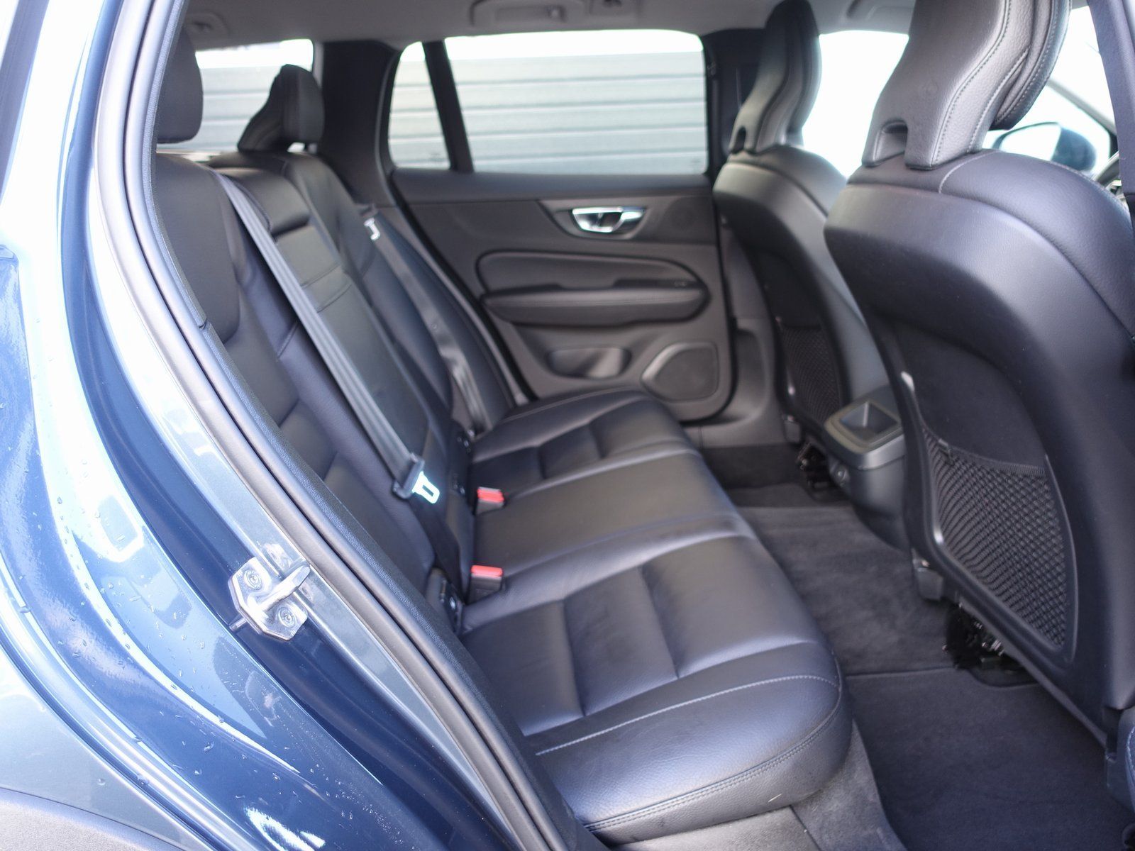 Volvo V60 Cross Country B5 AWD Pro AHK/BLIS/ACC/PILOT foto 12