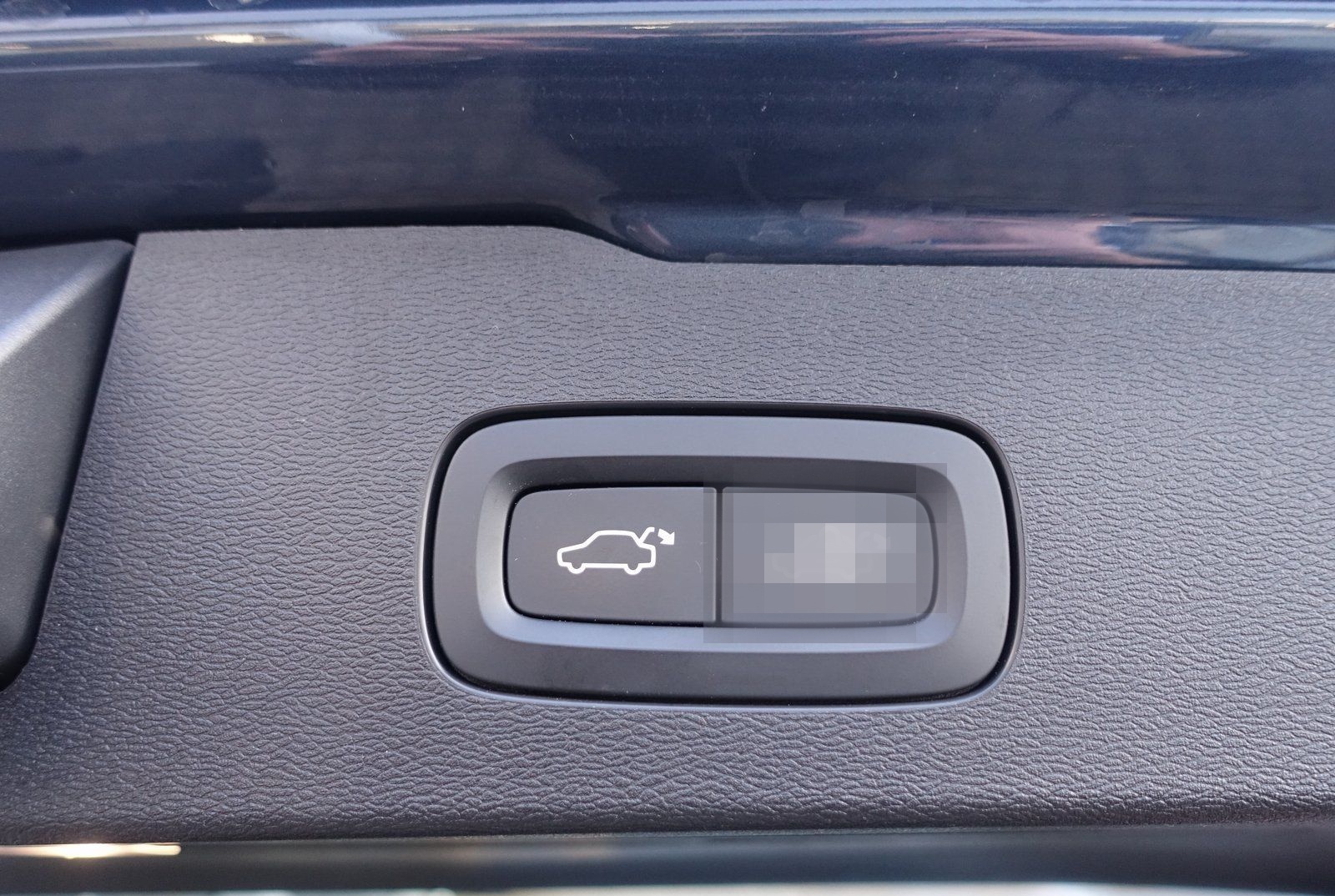 Volvo V60 Cross Country B5 AWD Pro AHK/BLIS/ACC/PILOT foto 25