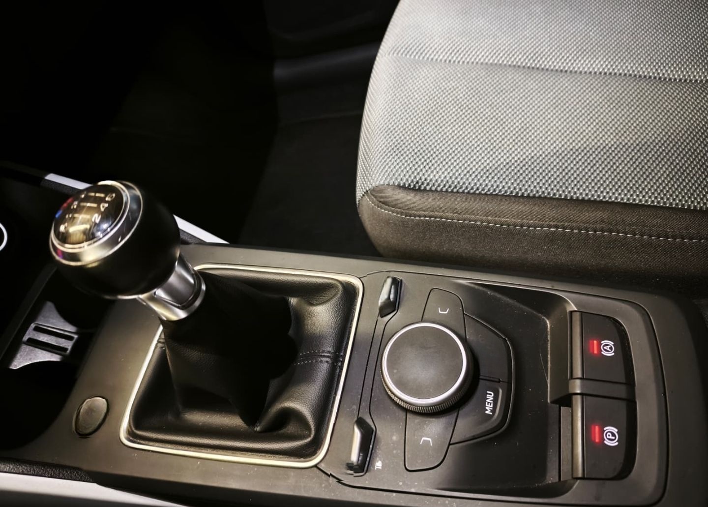 Audi Q2 30 TDI design *KUNDENAUFTRAG* +Navi+ ACC-Temp foto 11