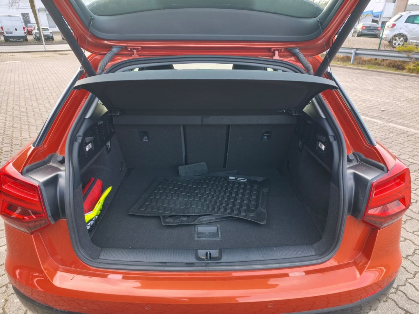 Audi Q2 30 TDI design *KUNDENAUFTRAG* +Navi+ ACC-Temp foto 6