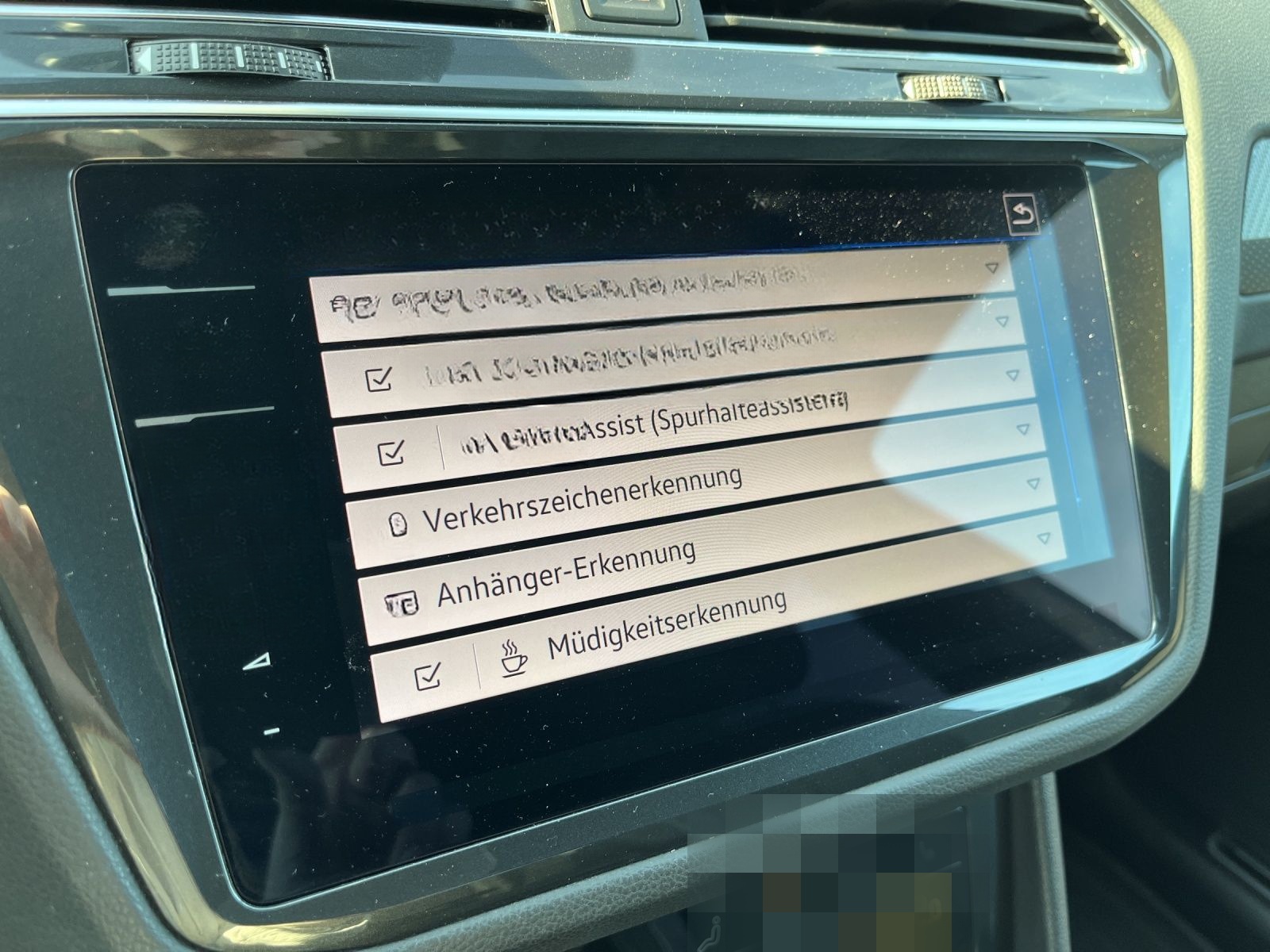 Volkswagen Tiguan 1.5 TSI DSG R-Line Navi, STHZ, AHK, App-C foto 17