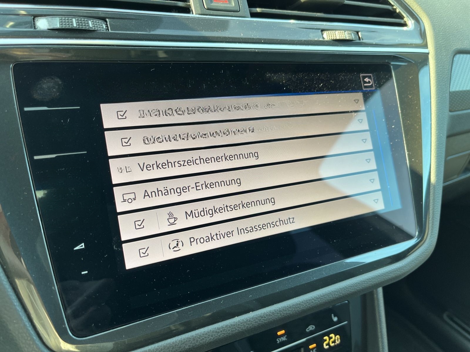 Volkswagen Tiguan 1.5 TSI DSG R-Line Navi, STHZ, AHK, App-C foto 18