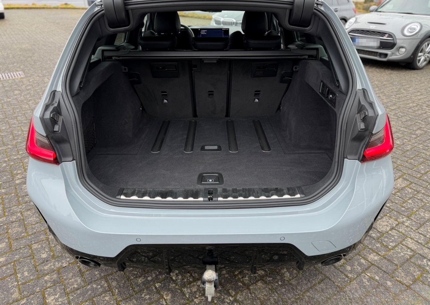 BMW 320 d Tour. xDrive M SPORT *AHK*ACC*STH*H&K*19'' foto 23