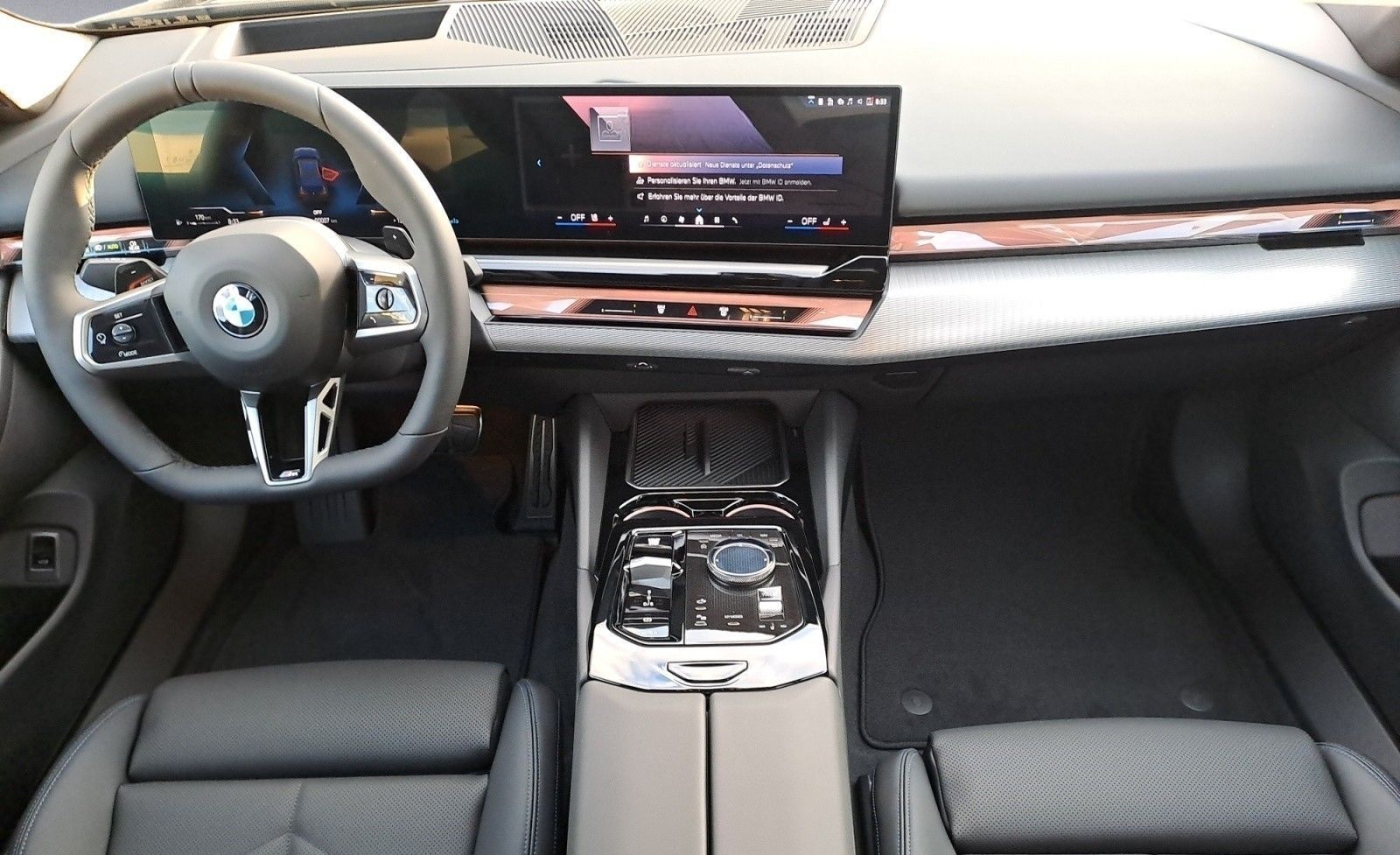 BMW 520d Limousine MSport Innovationspaket Travelpak foto 5