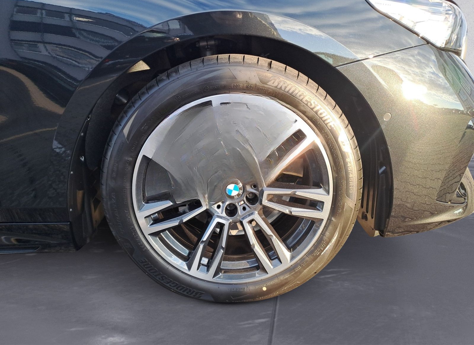 BMW 520d Limousine MSport Innovationspaket Travelpak foto 10