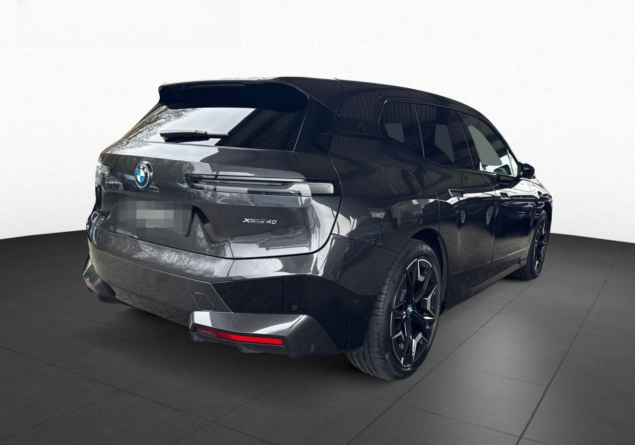 BMW iX xDrive40 Sportp. Laser Skylounge Luftf. AHK foto 6