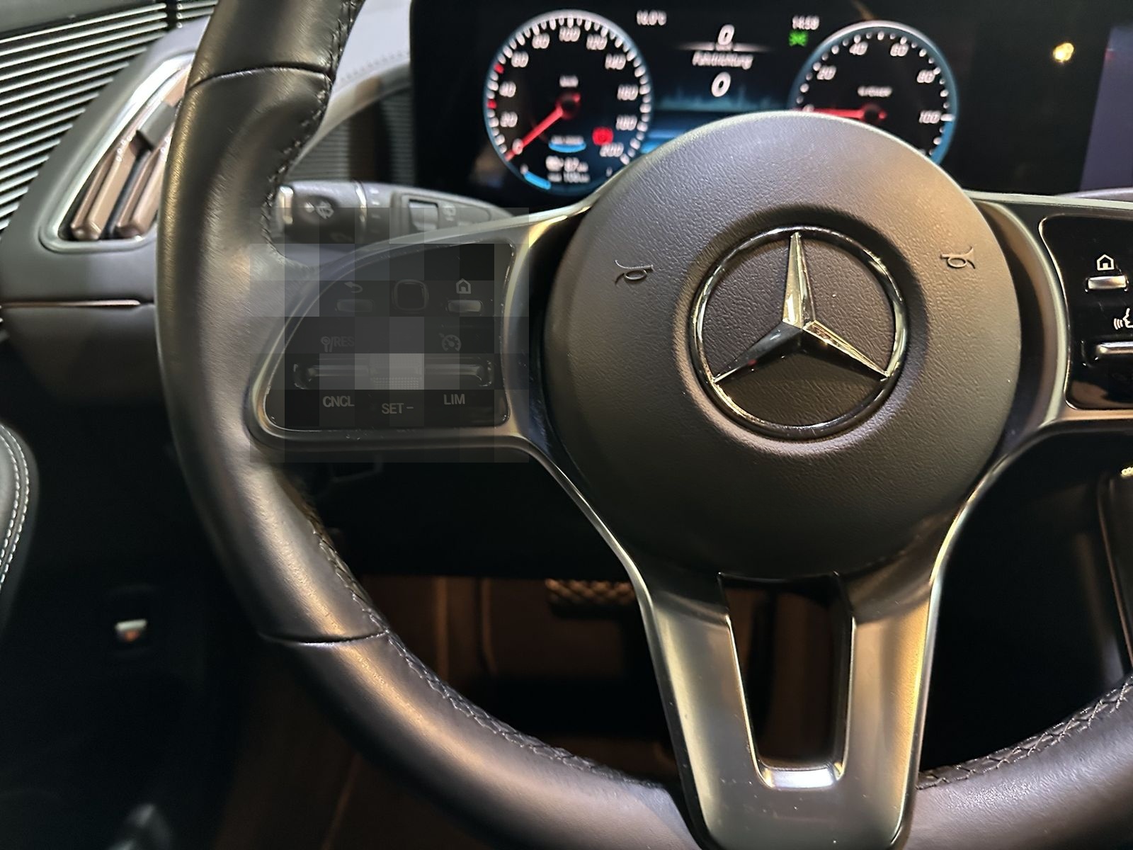 Mercedes-Benz EQC 400 4Matic Leder Navi LED R.Cam SHZ DAB  foto 16