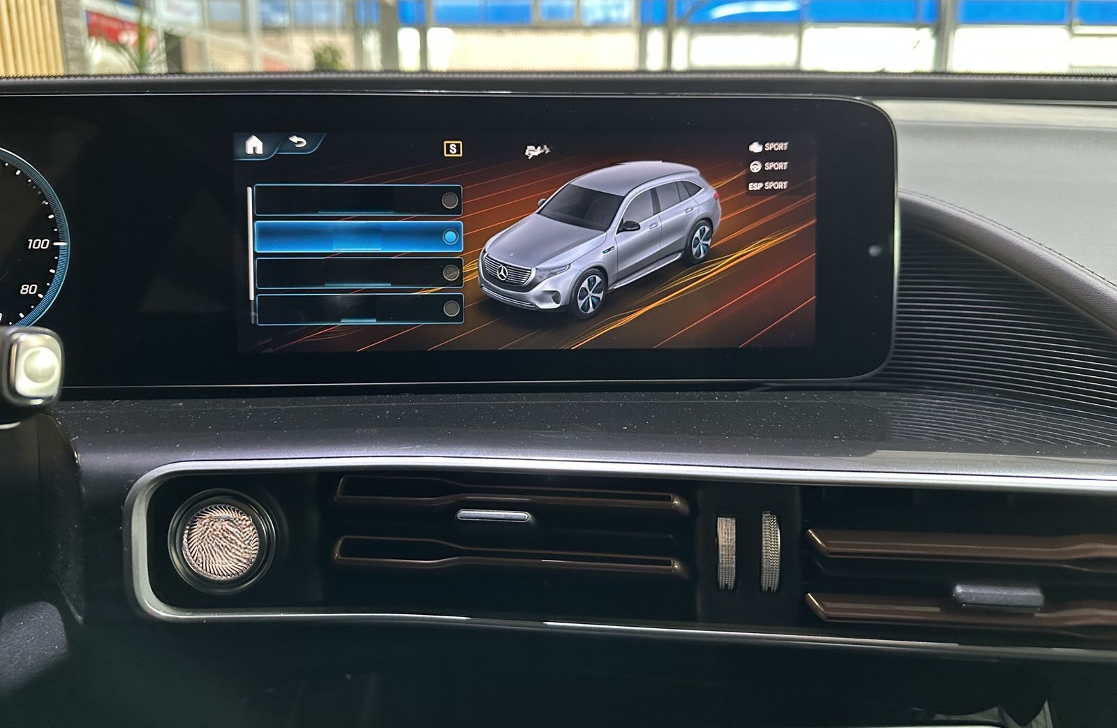 Mercedes-Benz EQC 400 4Matic Leder Navi LED R.Cam SHZ DAB  foto 22