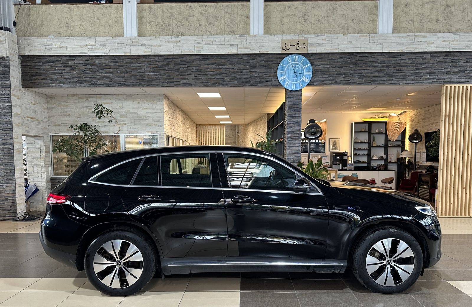 Mercedes-Benz EQC 400 4Matic Leder Navi LED R.Cam SHZ DAB  foto 4