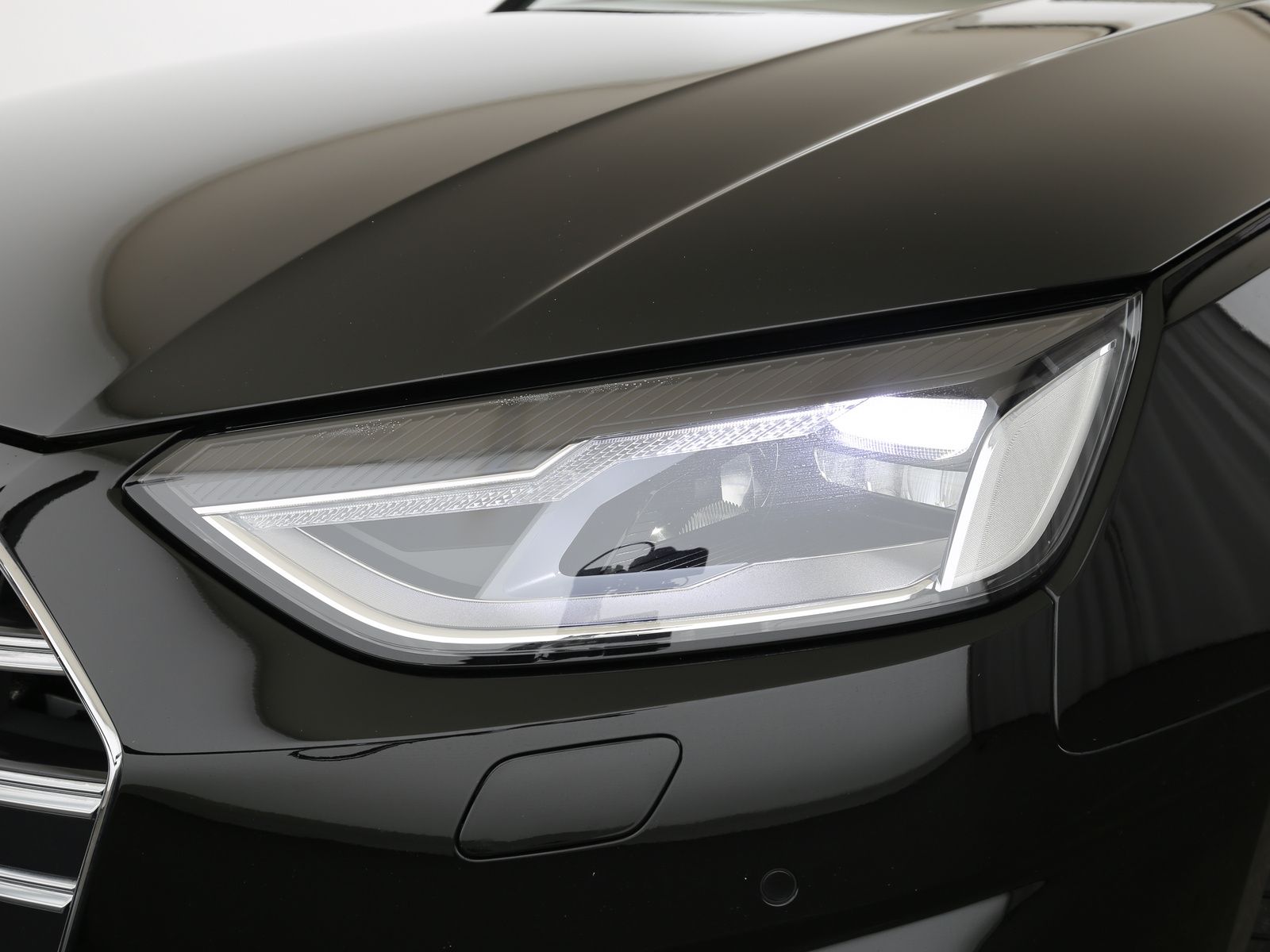 Audi A4 Avant 40 TDI quattro S tronic advanced  Navi  foto 18