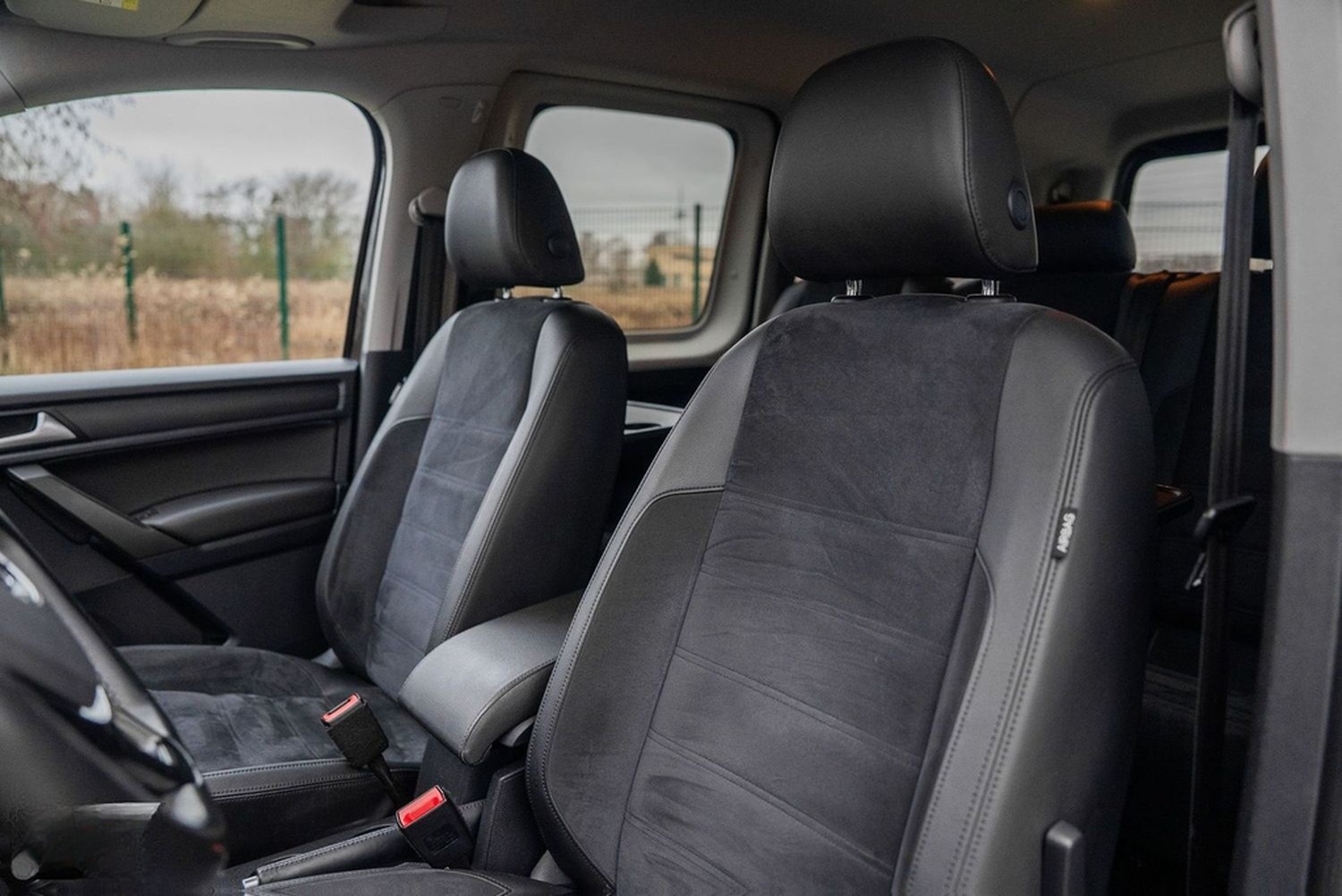 Volkswagen Caddy Maxi Highline BMT 'Aut.'Behindertengerecht foto 4