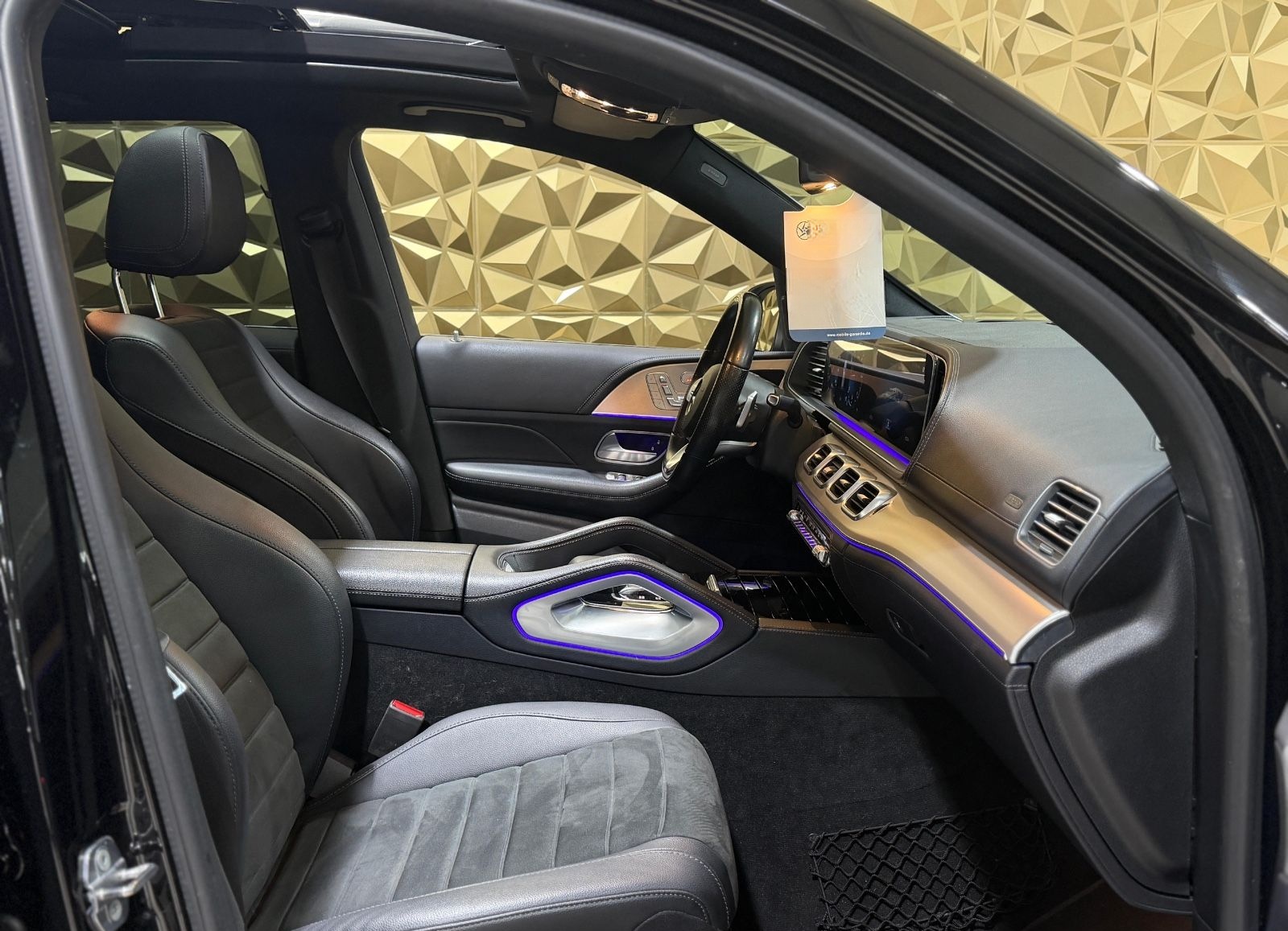 Mercedes-Benz GLE 300 d 4Matic|PANO|HUD|LUFT|SERVICE NEU|MEMO foto 14