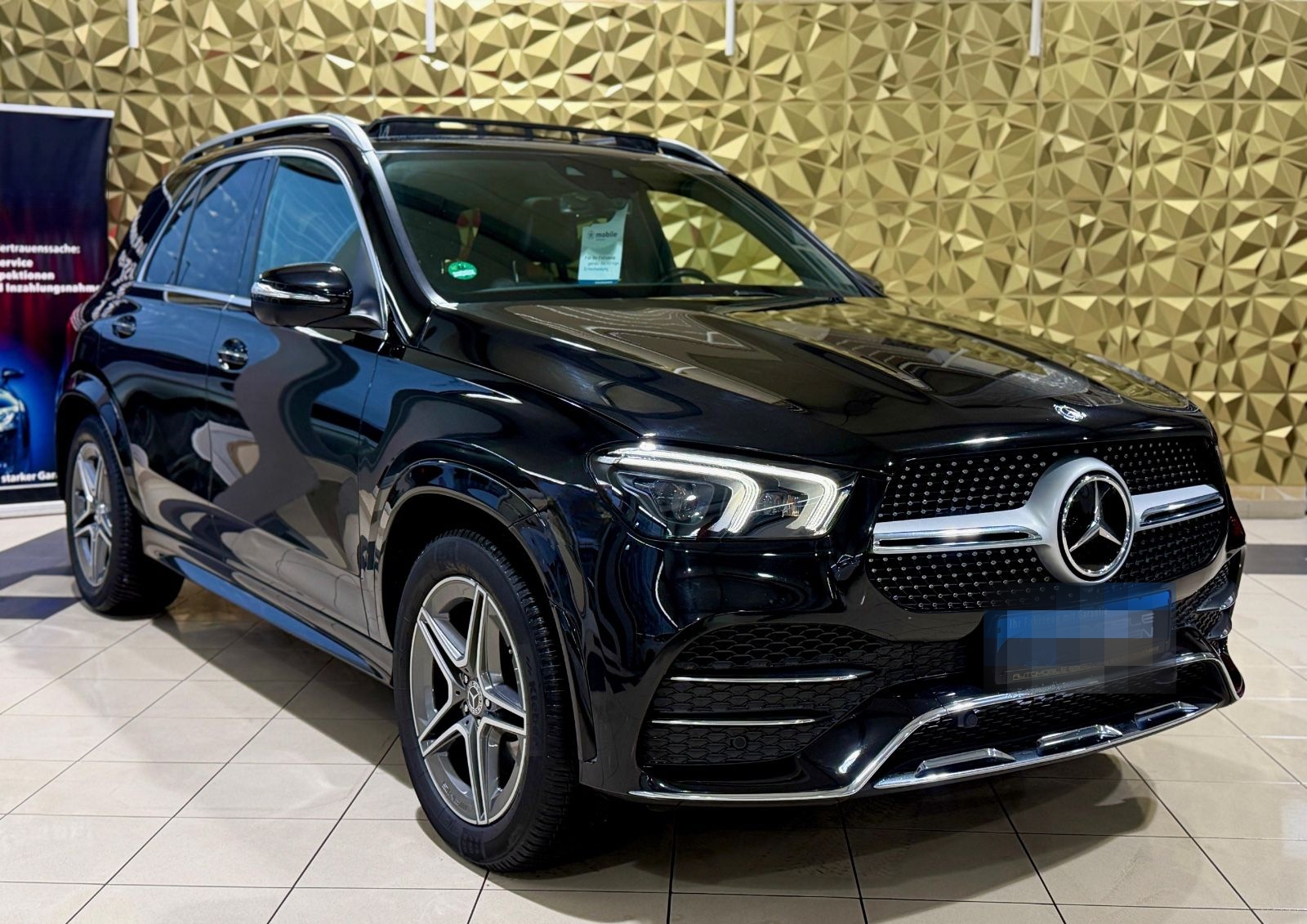 Mercedes-Benz GLE 300 d 4Matic|PANO|HUD|LUFT|SERVICE NEU|MEMO foto 3