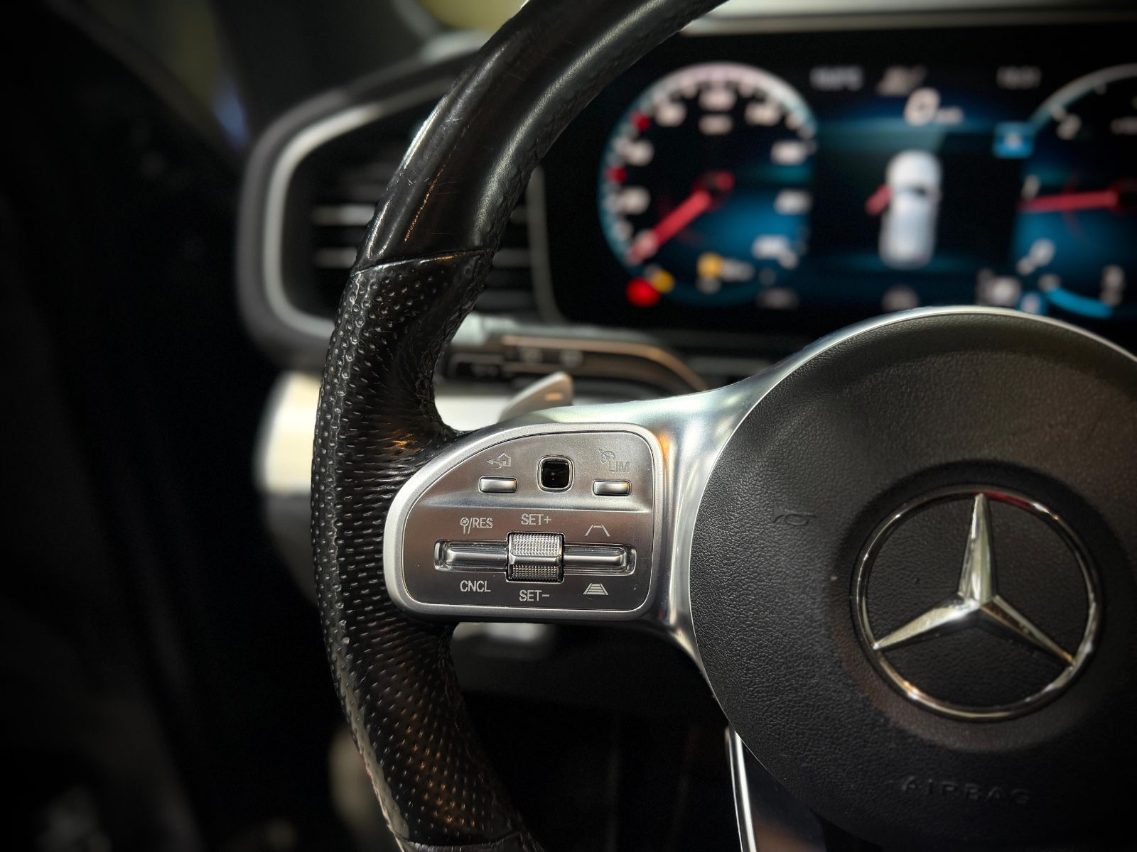 Mercedes-Benz GLE 300 d 4Matic|PANO|HUD|LUFT|SERVICE NEU|MEMO foto 23