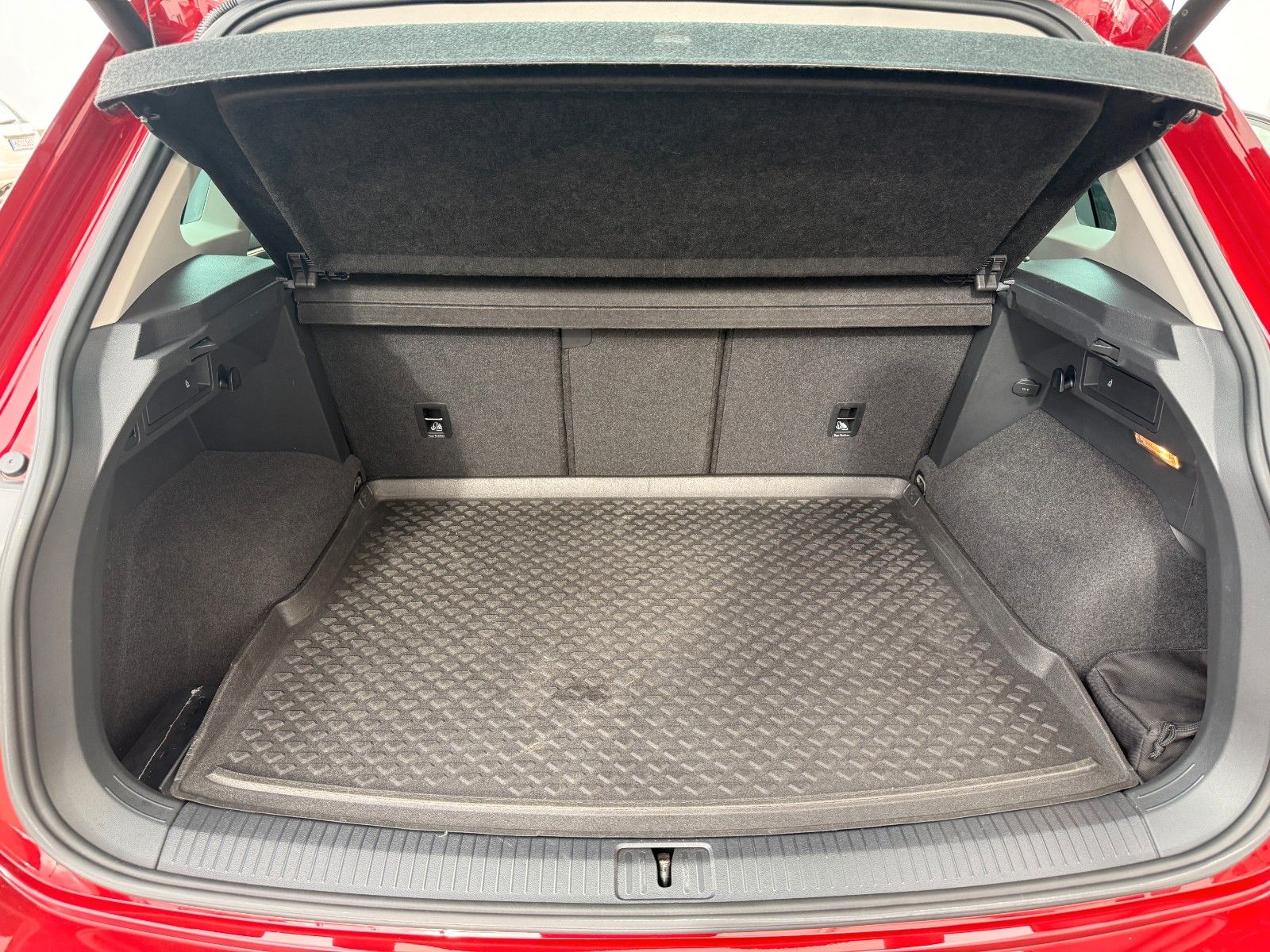 Volkswagen Tiguan Highline DSG Start-Stopp 4M LED/PANO/ACC foto 7