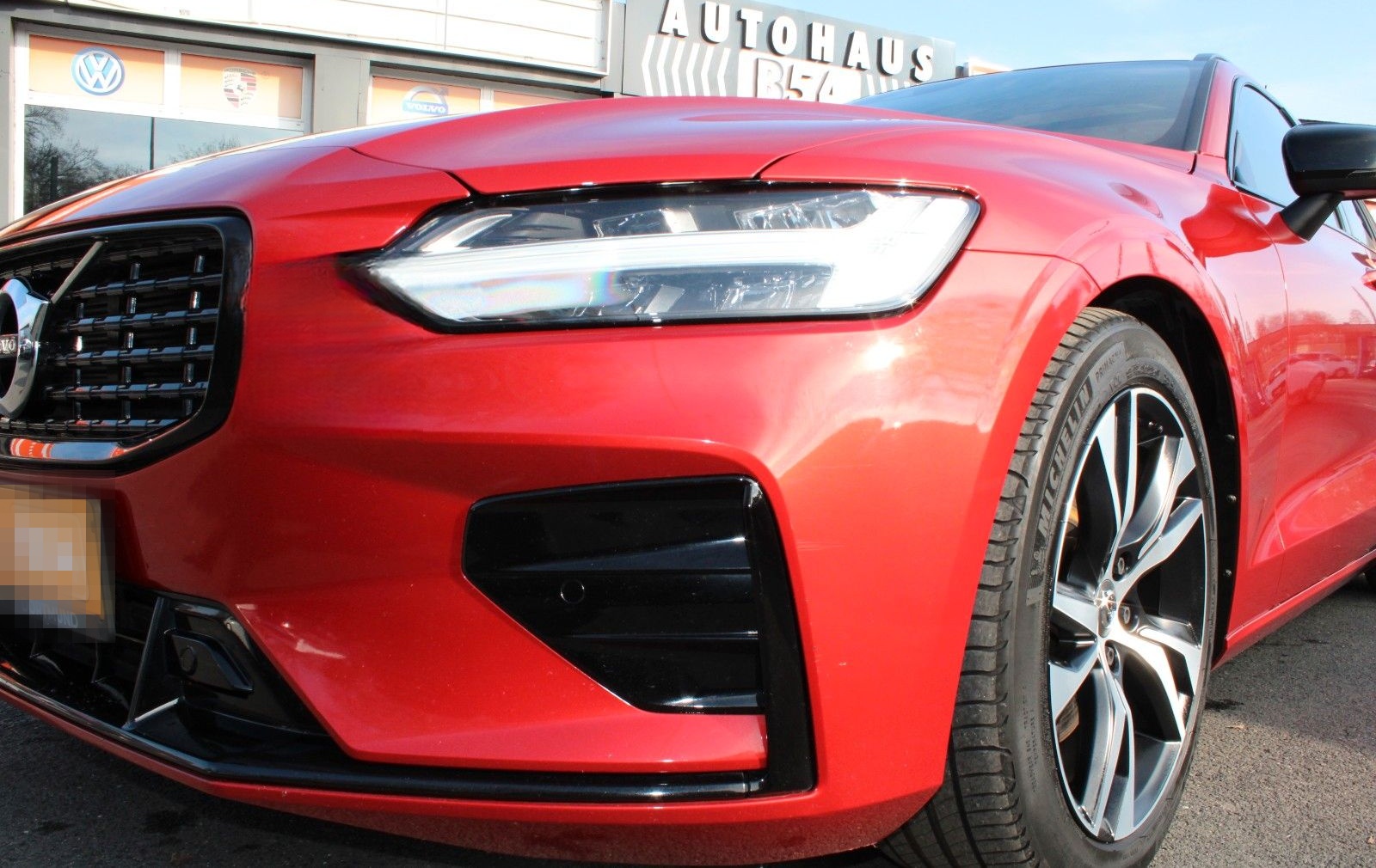 Volvo V60 Kombi R Design/LEDER/NAVI/LED//PANO/ foto 9