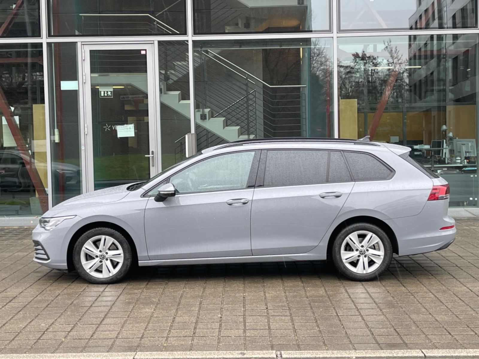 Volkswagen Golf VIII Variant Life 2.0TDI CARPLAY/RFK/ foto 7