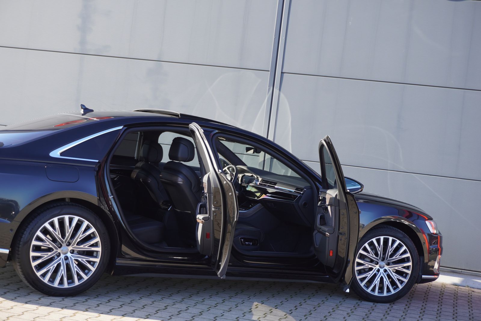 Audi A8 50 TDI Quattro/Laser/Pano/HUD/360°/Alcantara foto 21
