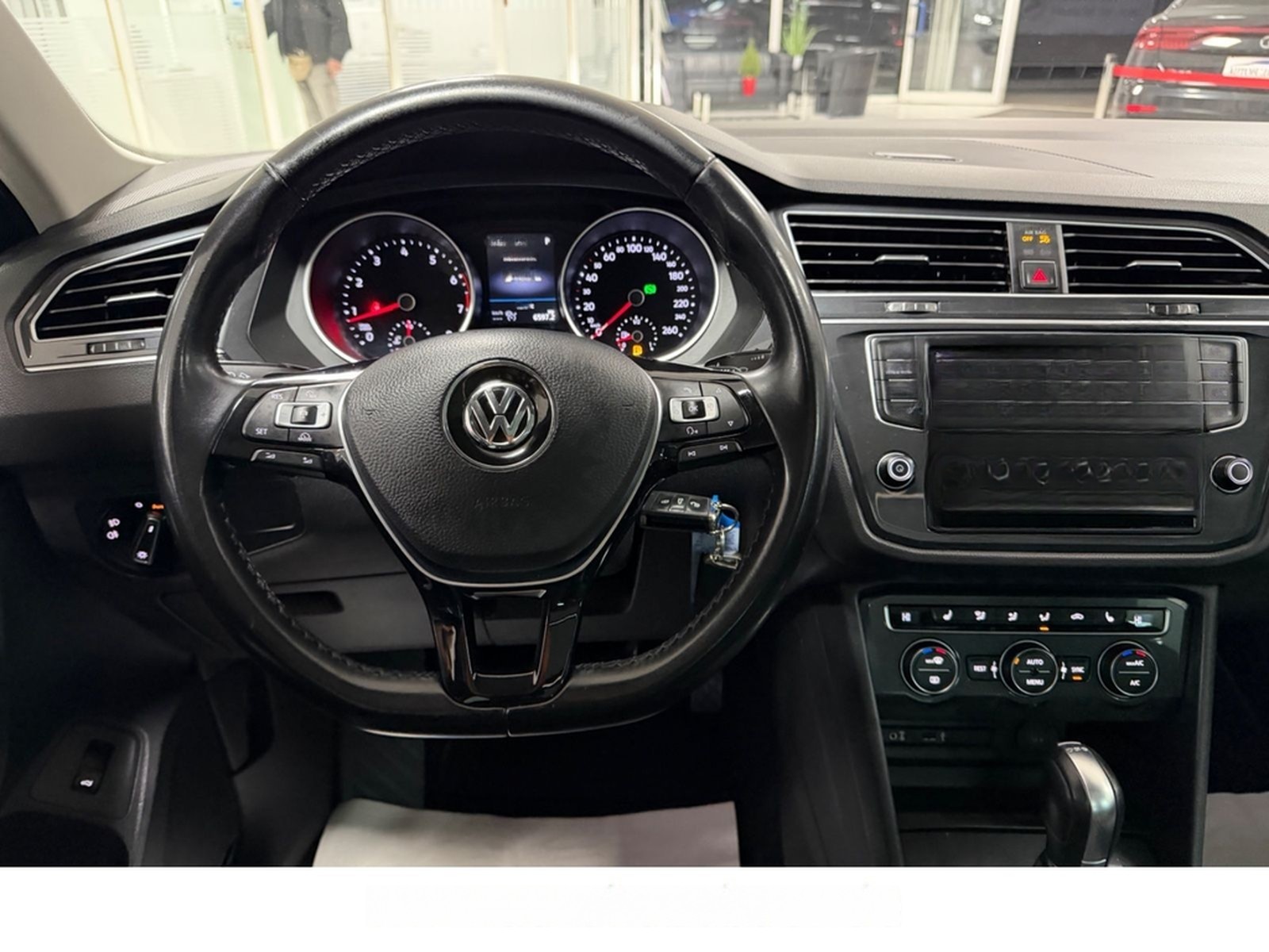 Volkswagen Tiguan Highline BMT/Start-Stopp 4Motion*PANO*ACC foto 22